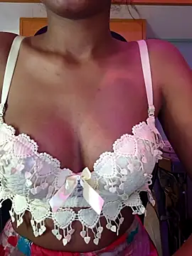 Snapshot of Asmiratamil chatting on 12, 5, 2026 Asmiratamil online show from 12, 5, 2026