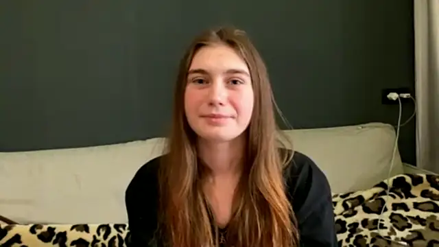 Snapshot of SueannHoffpauir chatting on 15, 10, 2025 SueannHoffpauir online show from 15, 10, 2025