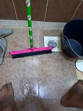 Snapshot of vi25vofgg chatting on 6, 11, 2025 vi25vofgg online show from 6, 11, 2025