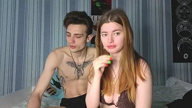 Snapshot of EmiliaCouple chatting on 15, 5, 2026 EmiliaCouple online show from 15, 5, 2026