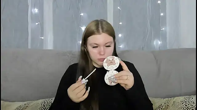 Musegirl online show from 19, 12, 2025