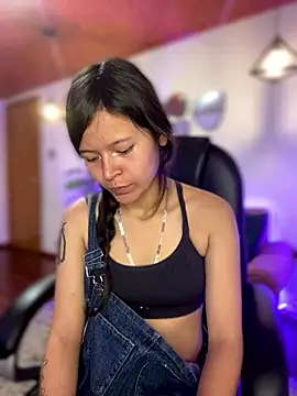 Ninfa pink online show from 10, 1, 2026