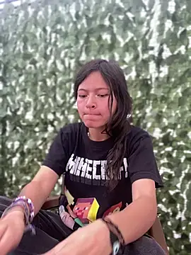 Ninfa pink online show from 14, 1, 2026