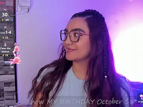 Snapshot of soyanny_1 chatting on 14, 10, 2025 soyanny 1 online show from 14, 10, 2025