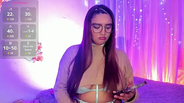 Snapshot of soyanny_1 chatting on 15, 10, 2025 soyanny 1 online show from 15, 10, 2025