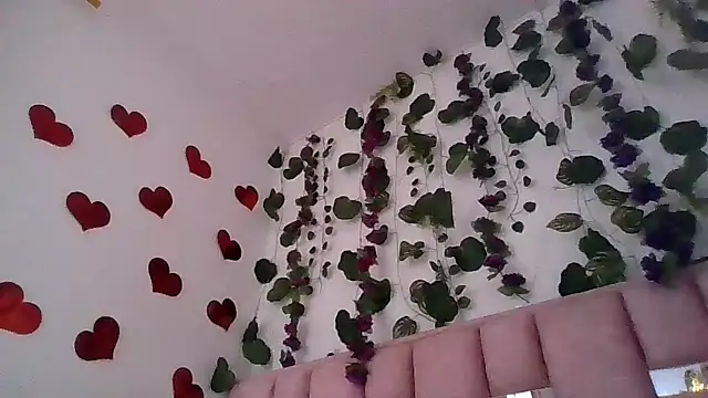 Snapshot of abby_moss_2 chatting on 29, 4, 2026 abby moss 2 online show from 29, 4, 2026