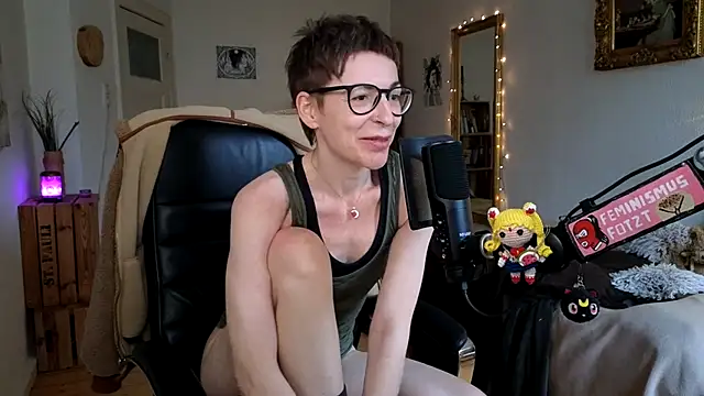 Snapshot of Antifistin chatting on 3, 5, 2026 Antifistin online show from 3, 5, 2026
