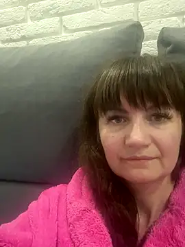 Butterfly8385 online show from 7, 11, 2025