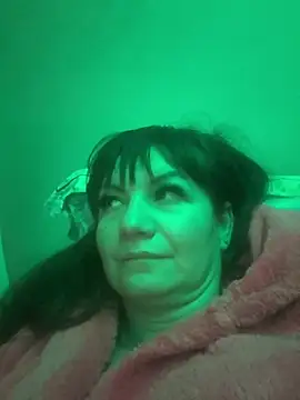 Butterfly8385 online show from 10, 1, 2026