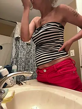 Brooklyn1987 online show from 31, 3, 2026