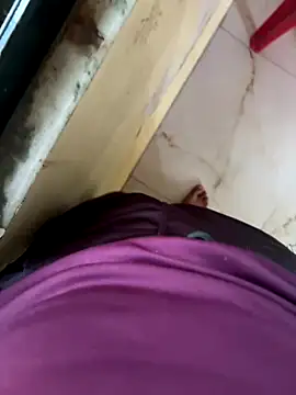 Snapshot of umaaNorth chatting on 6, 11, 2025 umaaNorth online show from 6, 11, 2025