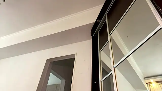 Kate mikki online show from 11, 3, 2026