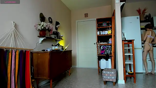 Kate mikki online show from 28, 7, 2026