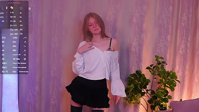 VernellArey online show from 10, 11, 2025