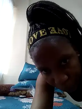 Snapshot of Trishabitch77 chatting on 11, 10, 2025 Trishabitch77 online show from 11, 10, 2025