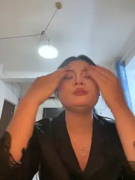 lan-xinh1 online show from 21, 10, 2025