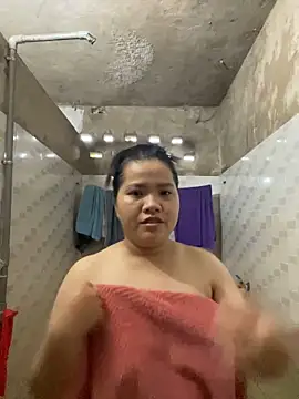 Snapshot of anne_baby2k chatting on 21, 10, 2025 anne baby2k online show from 21, 10, 2025