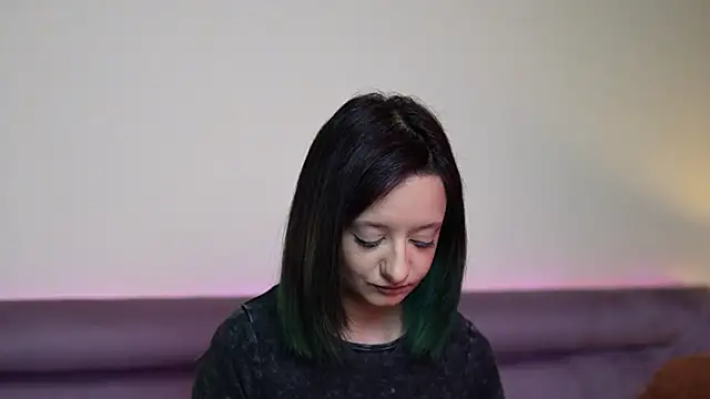 JoelleApril online show from 24, 3, 2026