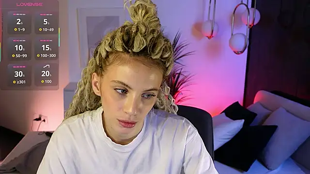 mia silkk online show from 7, 11, 2025