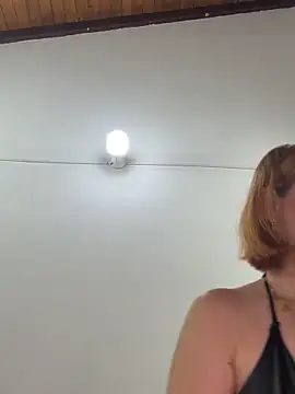 Adeline 1 online show from 20, 12, 2025