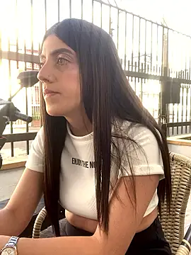 Snapshot of ElectraPink_ chatting on 17, 1, 2026 ElectraPink online show from 17, 1, 2026