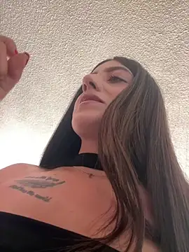 Snapshot of ElectraPink_ chatting on 4, 2, 2026 ElectraPink online show from 4, 2, 2026