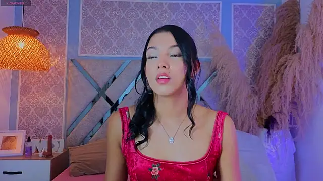 Snapshot of danna_peters chatting on 7, 5, 2026 danna peters online show from 7, 5, 2026