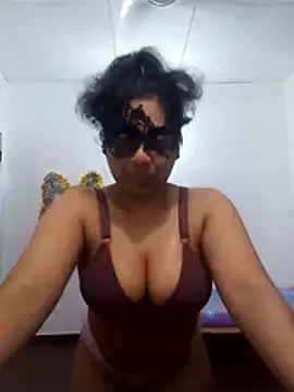 Snapshot of Expose_Queen chatting on 7, 6, 2026 Expose Queen online show from 7, 6, 2026
