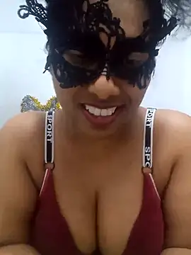 Snapshot of Expose_Queen chatting on 9, 7, 2026 Expose Queen online show from 9, 7, 2026