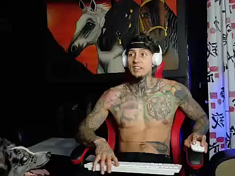 Molotov Explosive online show from 25, 11, 2025