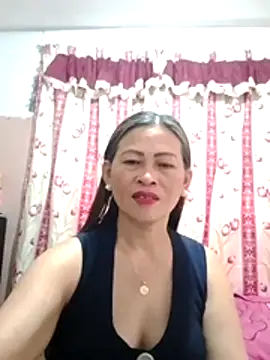 Snapshot of merr_ann123 chatting on 8, 4, 2026 merr ann123 online show from 8, 4, 2026