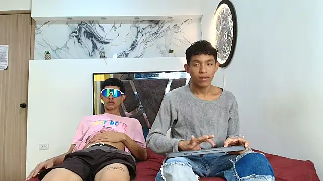 PYCS BOYS online show from 2, 11, 2025