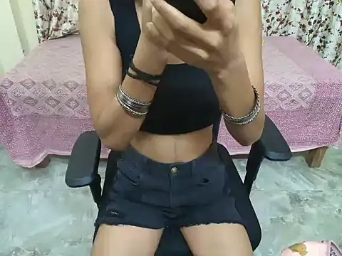 Snapshot of hii_tanisha chatting on 14, 6, 2026 hii tanisha online show from 14, 6, 2026