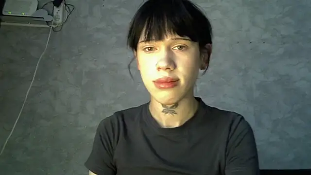 Snapshot of mun_poli chatting on 7, 11, 2025 mun poli online show from 7, 11, 2025