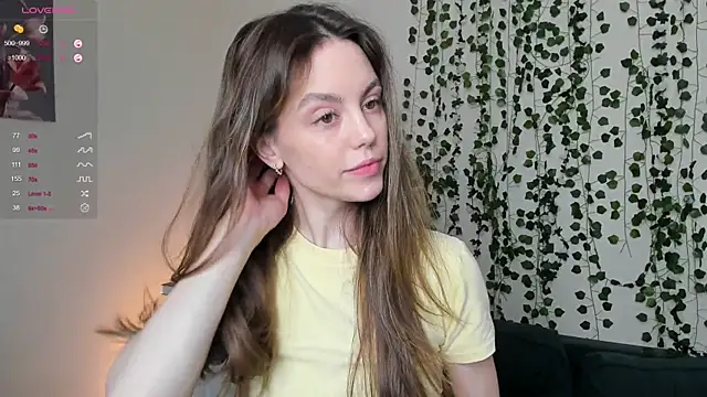 sweet and flirt online show from 22, 11, 2025