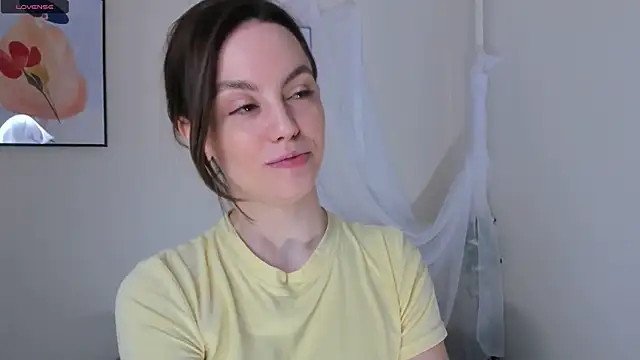 sweet and flirt online show from 3, 3, 2026