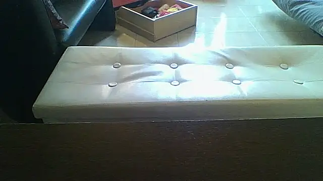 Snapshot of ulnaoumy chatting on 16, 10, 2025 ulnaoumy online show from 16, 10, 2025