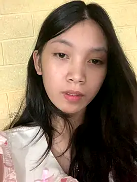 linh-lan1 online show from 15, 10, 2025