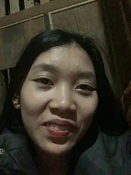 Snapshot of linh-lan1 chatting on 4, 2, 2026 linh-lan1 online show from 4, 2, 2026