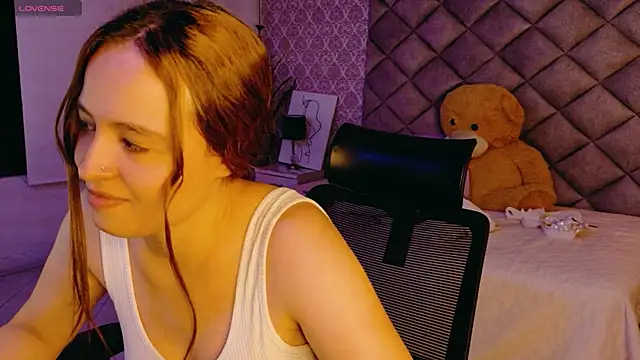 CARO ADAMS1 online show from 5, 3, 2026