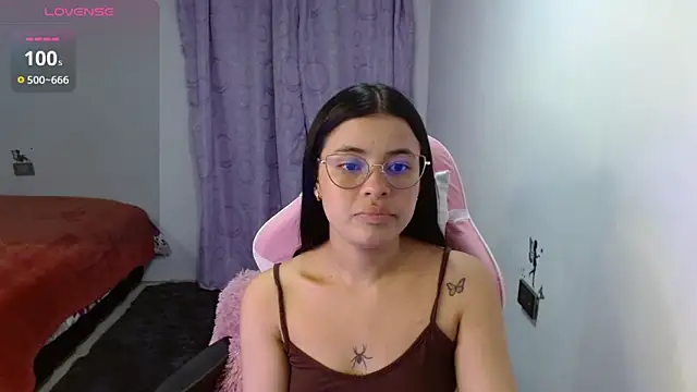 Megan ve online show from 23, 10, 2025