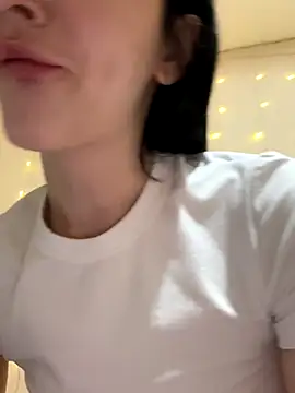  LovelyDana  online show from 4, 12, 2025