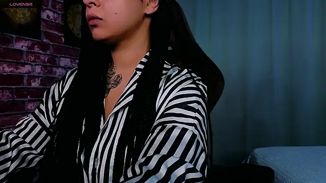 Aisha Goldstein online show from 15, 4, 2026