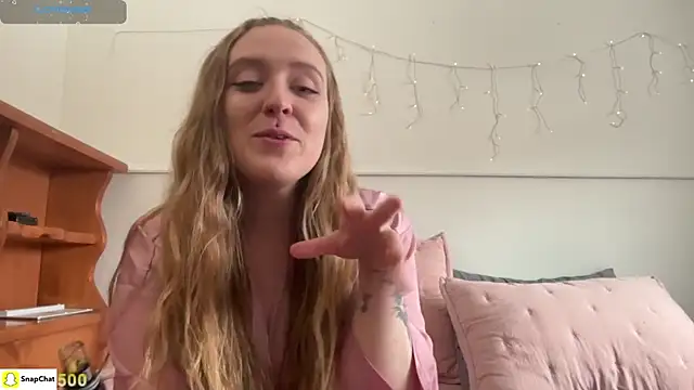 Pattyworld69 online show from 9, 4, 2026