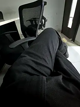 crawlerdrill online show from 6, 11, 2025