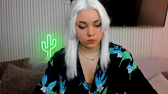 EricaHoff23 online show from 22, 10, 2025