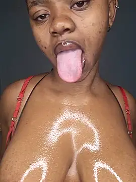 certifiedhottie2025 online show from 4, 12, 2025