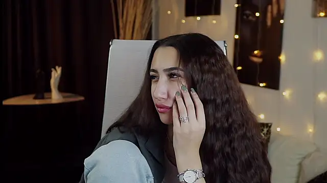 RebeckaThornton online show from 23, 12, 2025