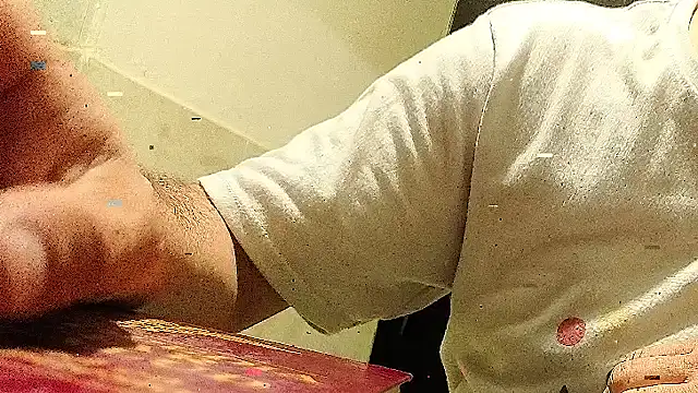 Snapshot of sacarlettareyo chatting on 7, 11, 2025 sacarlettareyo online show from 7, 11, 2025