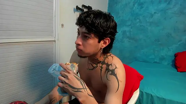 Snapshot of Sky_Wild chatting on 14, 2, 2026 Sky Wild online show from 14, 2, 2026